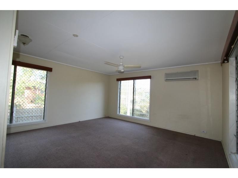 77 Ellen Street, Logan Central QLD 4114