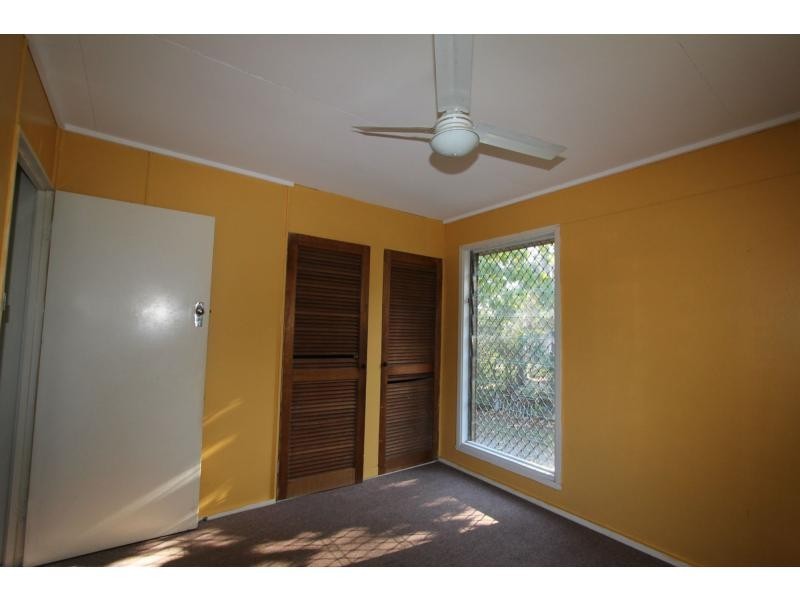 77 Ellen Street, Logan Central QLD 4114