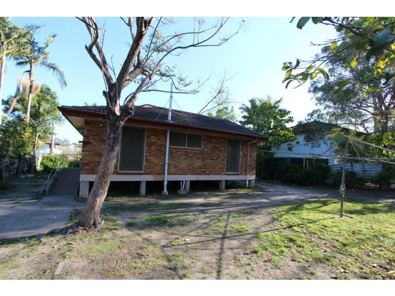 77 Ellen Street, Logan Central QLD 4114