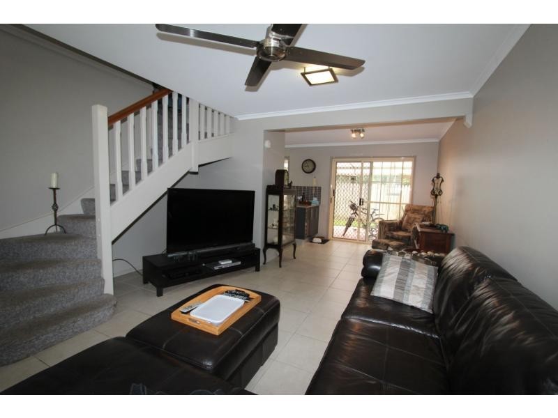 42/125 Chatswood Road, Daisy Hill QLD 4127