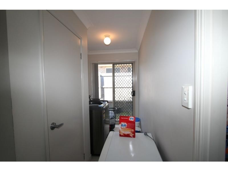 10 Lucy Street, Marsden QLD 4132