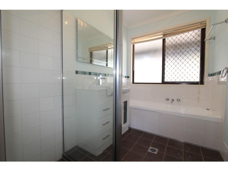 38 King Arthur Boulevard, Bethania QLD 4205