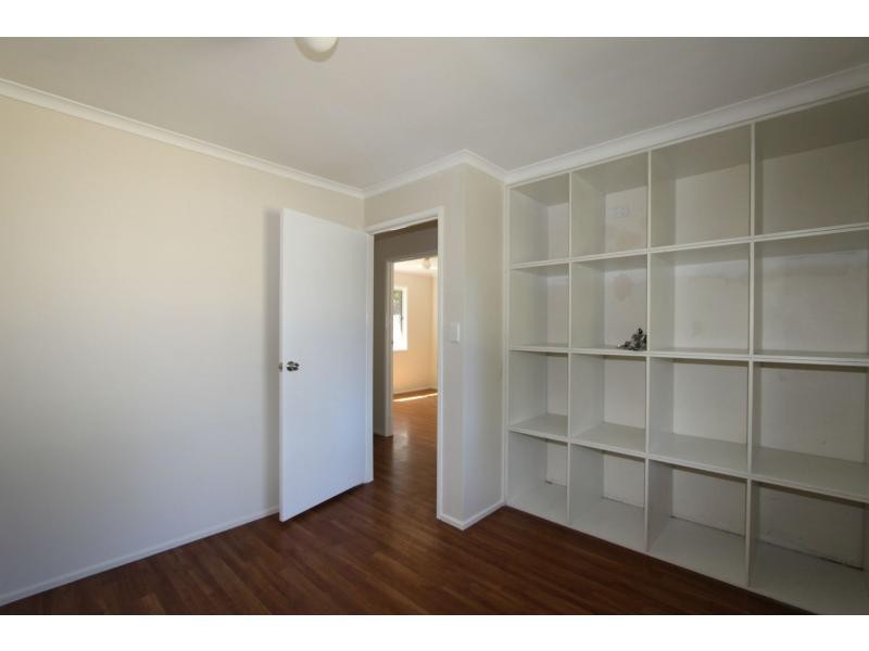 76 Mayes Avenue, Kingston QLD 4114