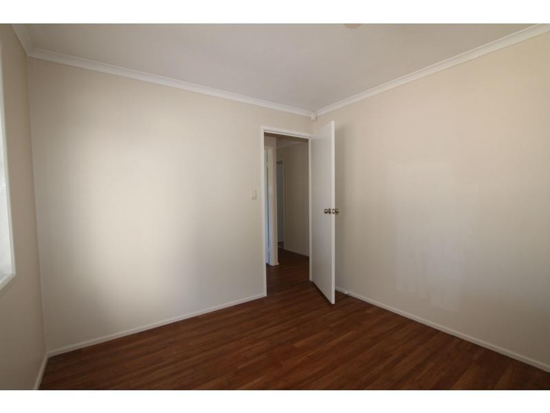 76 Mayes Avenue, Kingston QLD 4114