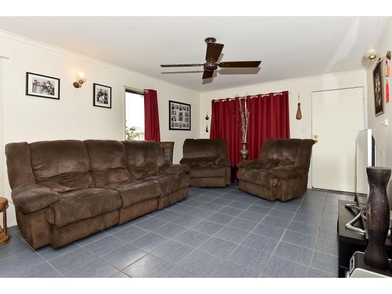 101 First Avenue, Marsden QLD 4132