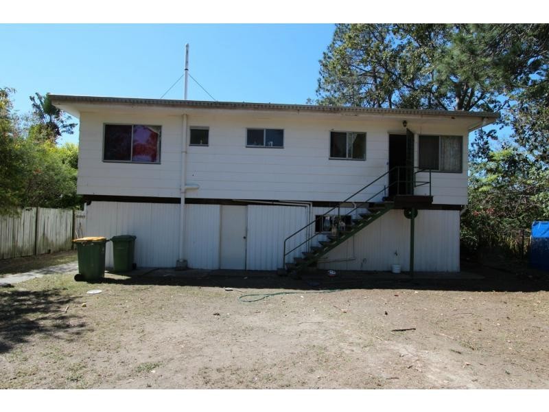 8 Edith Street, Kingston QLD 4114