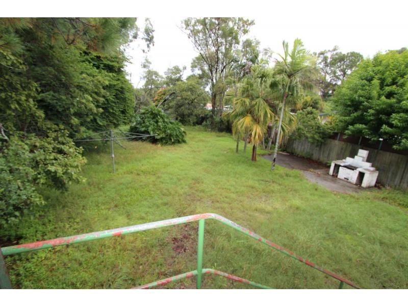 8 Edith Street, Kingston QLD 4114