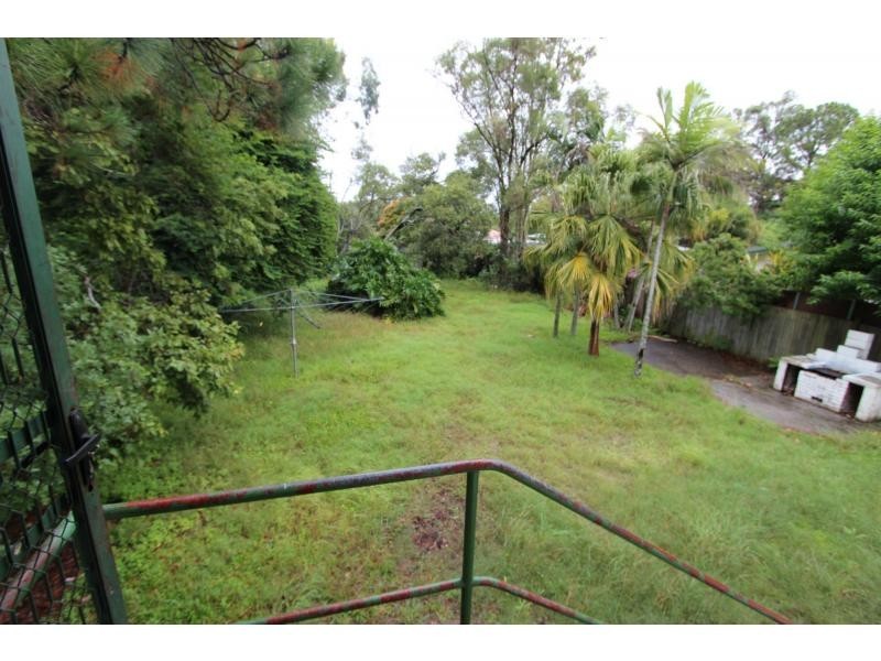8 Edith Street, Kingston QLD 4114