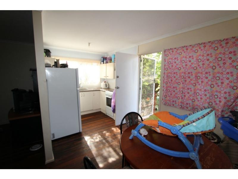 19 Moore Street, Logan Central QLD 4114
