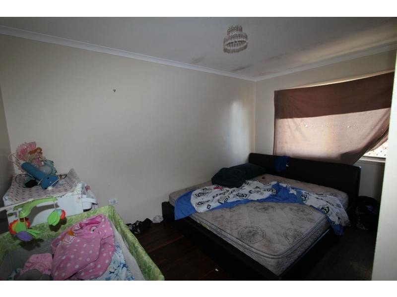 19 Moore Street, Logan Central QLD 4114
