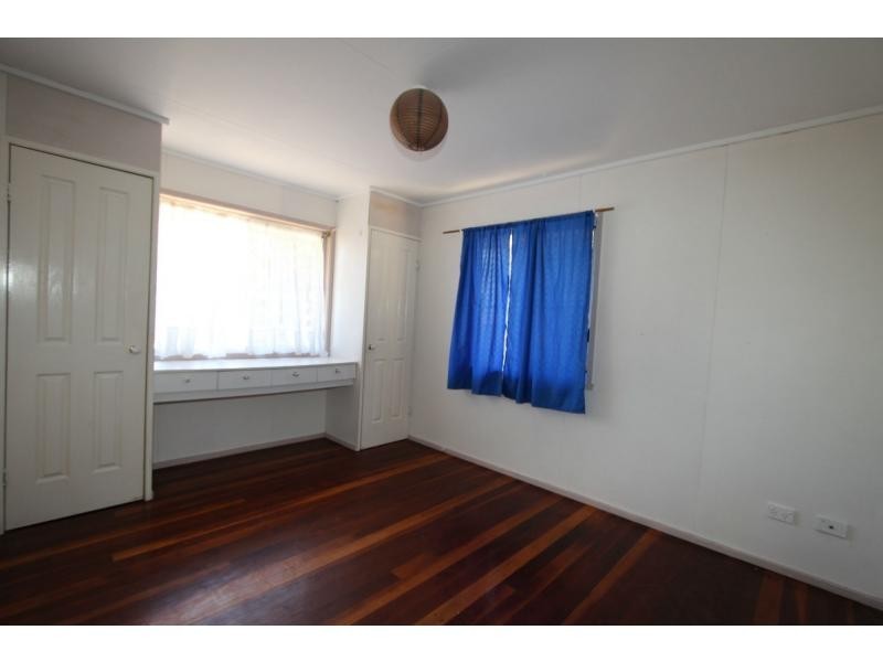 40 Eridani Avenue, Kingston QLD 4114