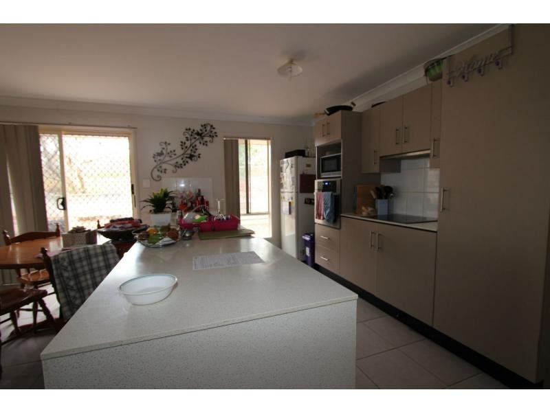 13 King Street, Slacks Creek QLD 4127