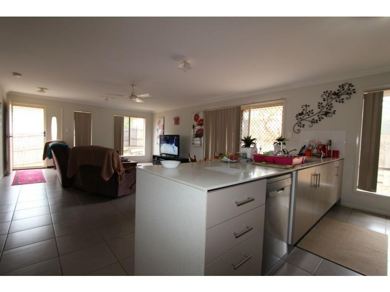 13 King Street, Slacks Creek QLD 4127