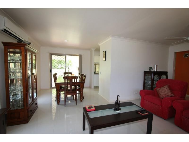 34 Diamantina Street, Hillcrest QLD 4118