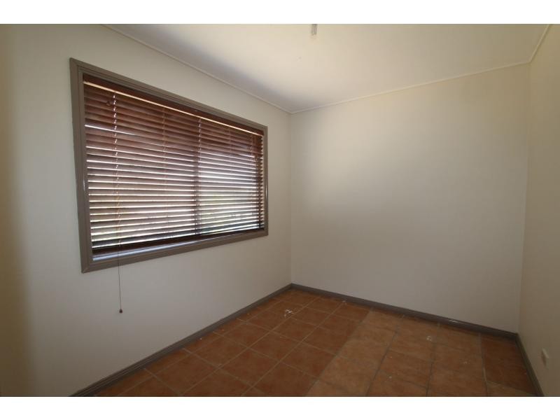 11 Kurrajong Street, Woodridge QLD 4114