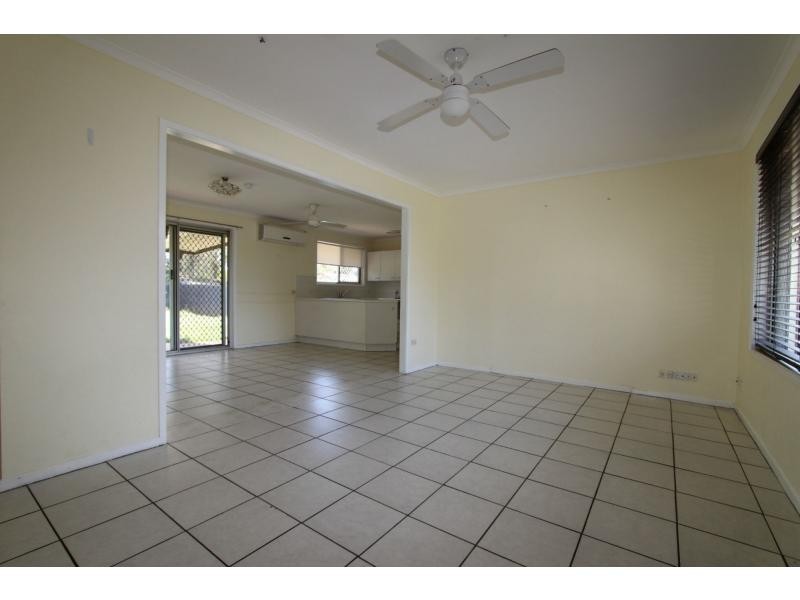 13 Lynelle Street, Marsden QLD 4132