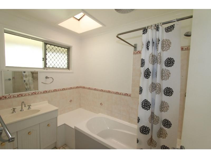 13 Lynelle Street, Marsden QLD 4132