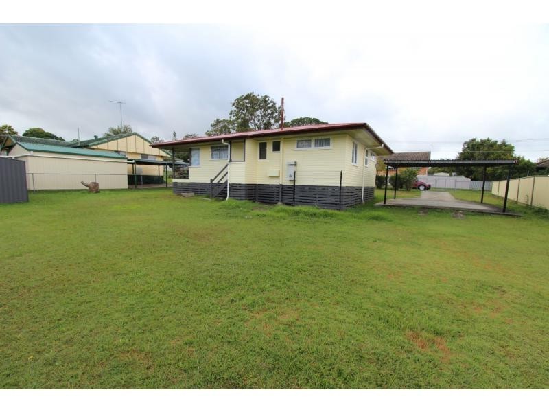 6 Lawson Street, Woodridge QLD 4114