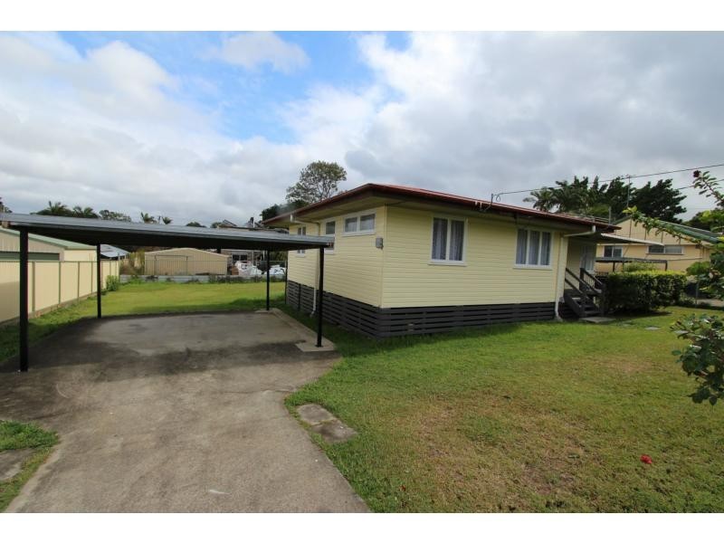 6 Lawson Street, Woodridge QLD 4114