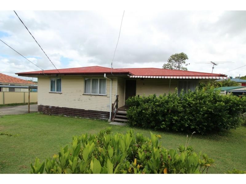 6 Lawson Street, Woodridge QLD 4114