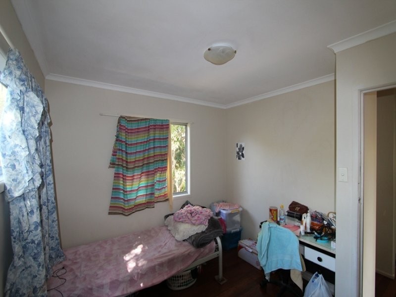 3 Camelia Avenue, Logan Central QLD 4114