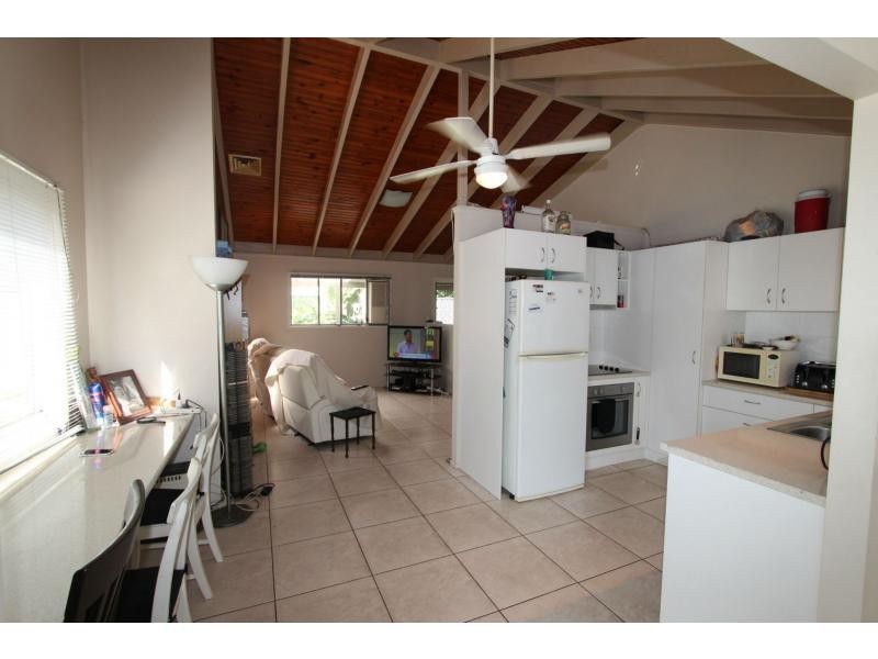 21 LEANNE Street, Marsden QLD 4132