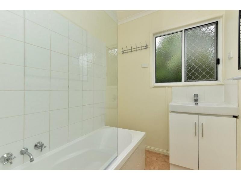 472 Kingston Road, Kingston QLD 4114