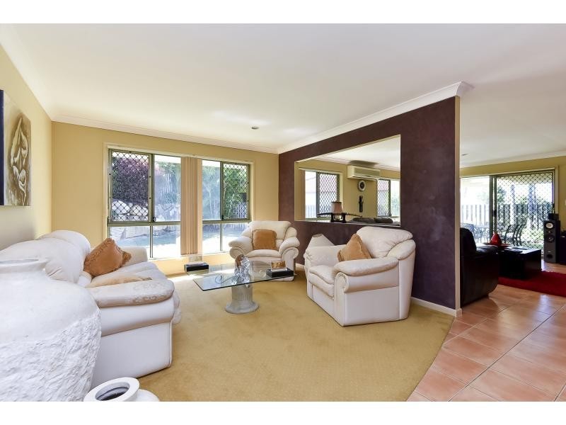 15 Rio Court, Underwood QLD 4119