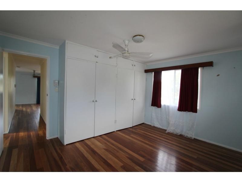 15 Lovell Street, Slacks Creek QLD 4127