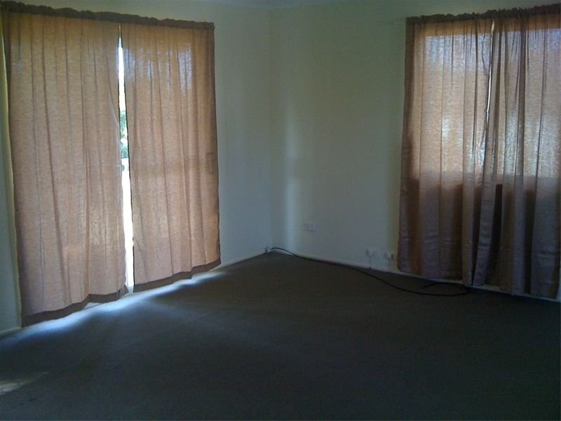 65 Ashvale Street, Kingston QLD 4114