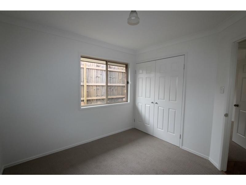 101 Lamberth Road, Regents Park QLD 4118