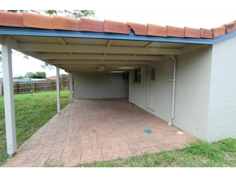 101 Lamberth Road, Regents Park QLD 4118