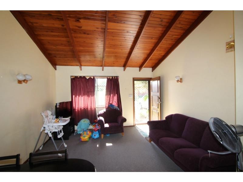 2/7 Marlow Street, Woodridge QLD 4114
