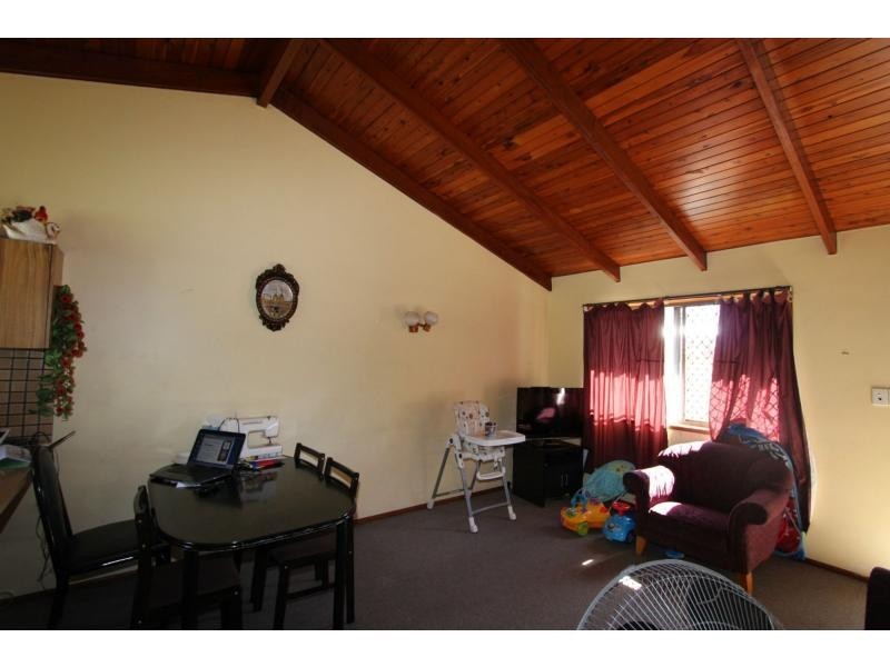 2/7 Marlow Street, Woodridge QLD 4114