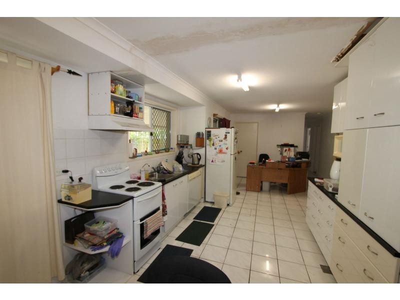 35 Sheffield Court, Browns Plains QLD 4118
