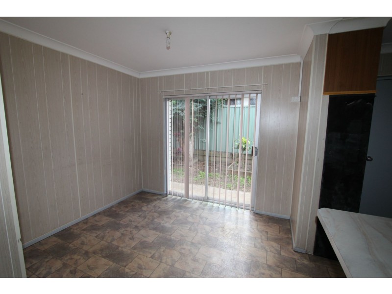 3 Garden Avenue, Woodridge QLD 4114