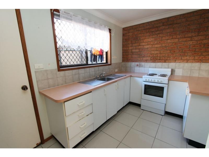 2/15 Elkhorn Street, Woodridge QLD 4114