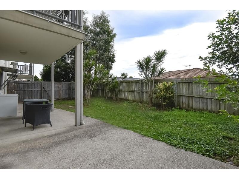 22/66 University Drive, Meadowbrook QLD 4131