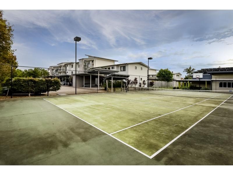 22/66 University Drive, Meadowbrook QLD 4131