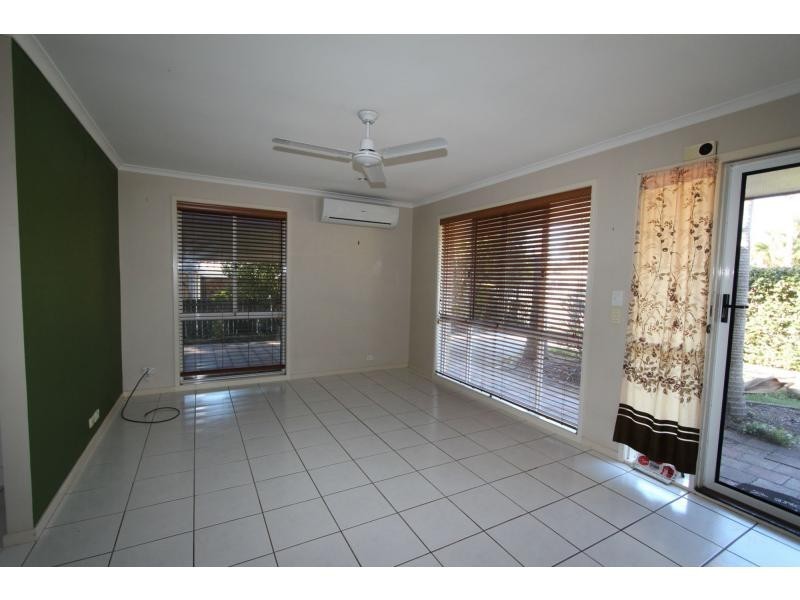 14 Ryan Street, Loganlea QLD 4131