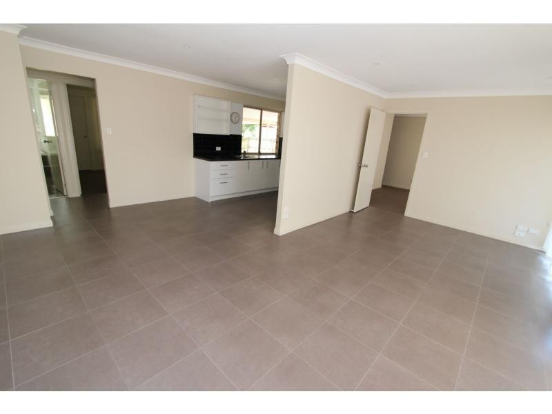 14 Rivervista Court, Eagleby QLD 4207