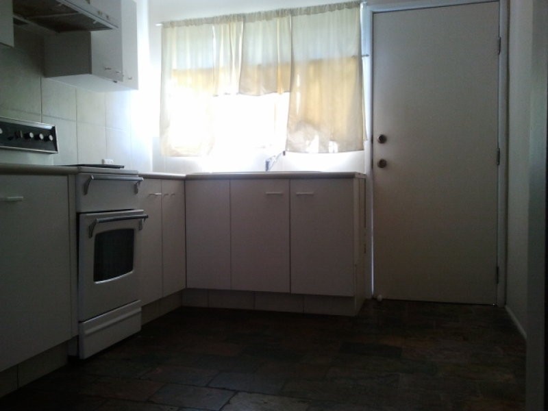 8/31 North Road, Woodridge QLD 4114