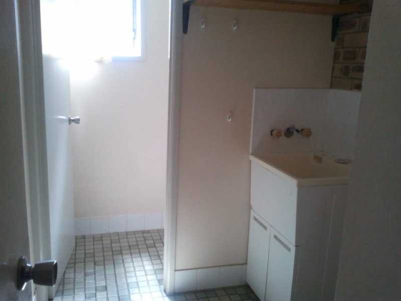 8/31 North Road, Woodridge QLD 4114