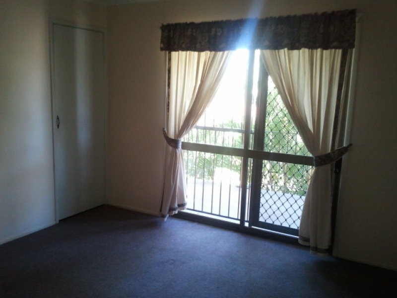 8/31 North Road, Woodridge QLD 4114