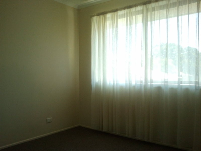 8/31 North Road, Woodridge QLD 4114