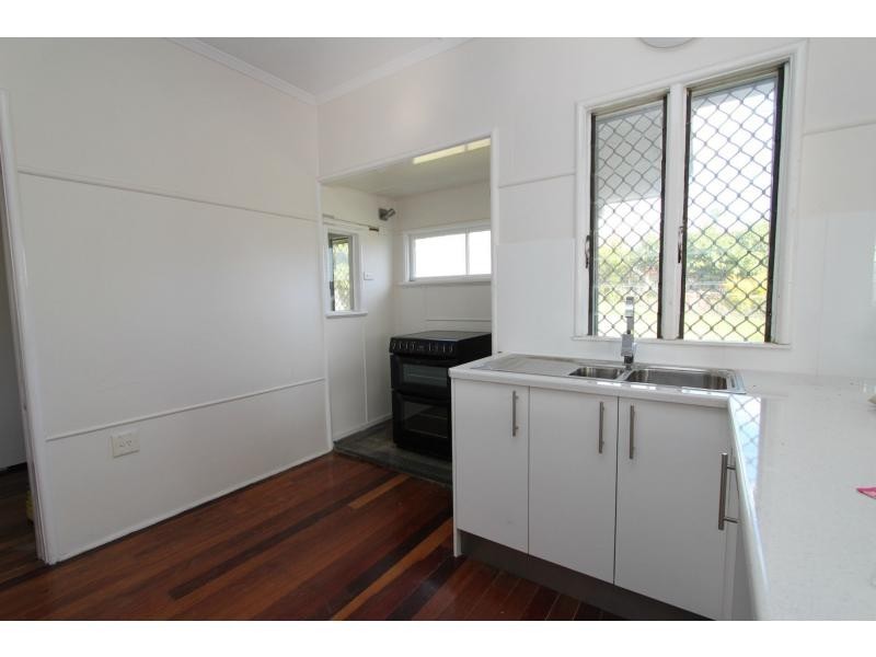 37 NORMAN Street, Coorparoo QLD 4151