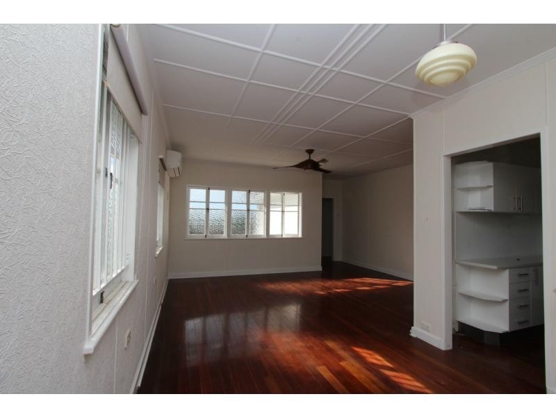 37 NORMAN Street, Coorparoo QLD 4151