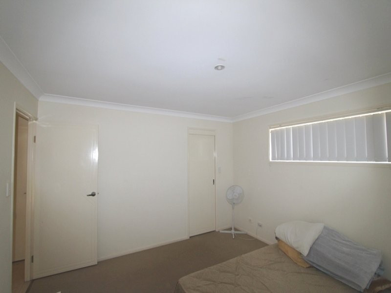 30 Naracoorte Place, Parkinson QLD 4115