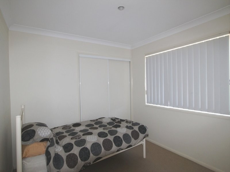 30 Naracoorte Place, Parkinson QLD 4115