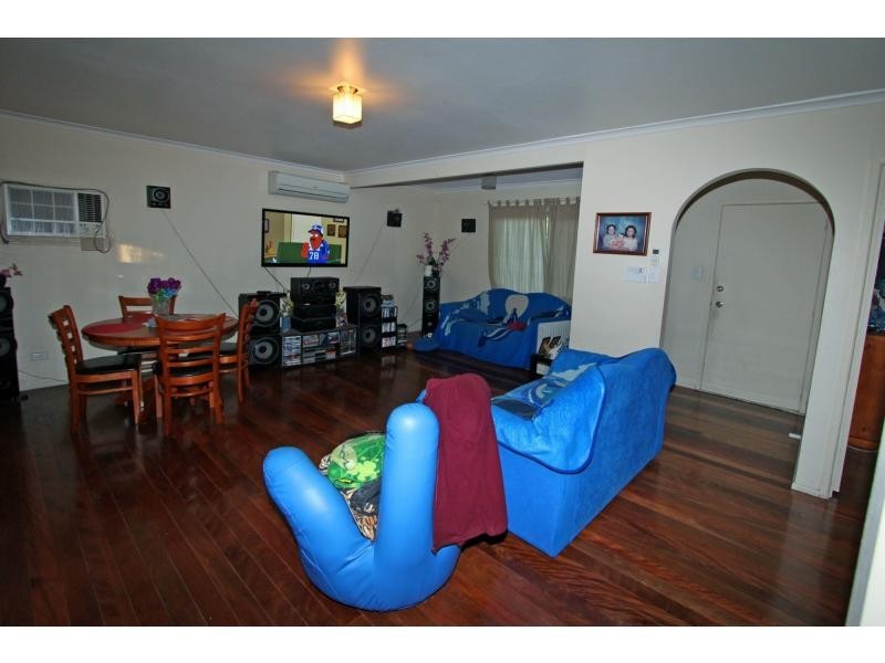 8 Garoona Grove, Slacks Creek QLD 4127